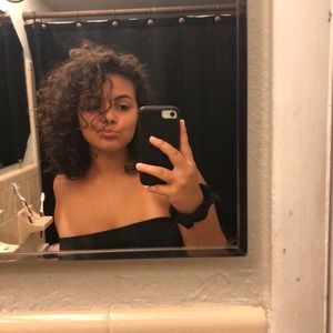 Meet your Posher, Cierra